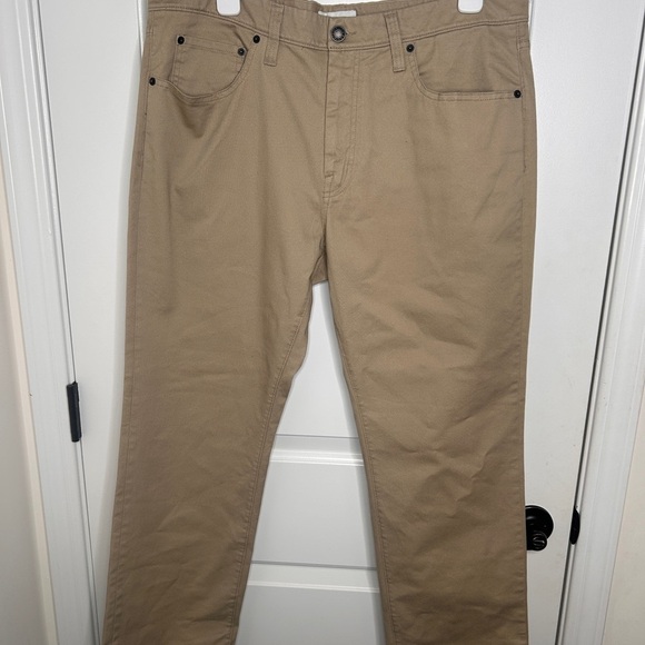 Goodfellow & Co Men’s Tan Straight Recto Khaki Jeans, 36x30 - Picture 4 of 5